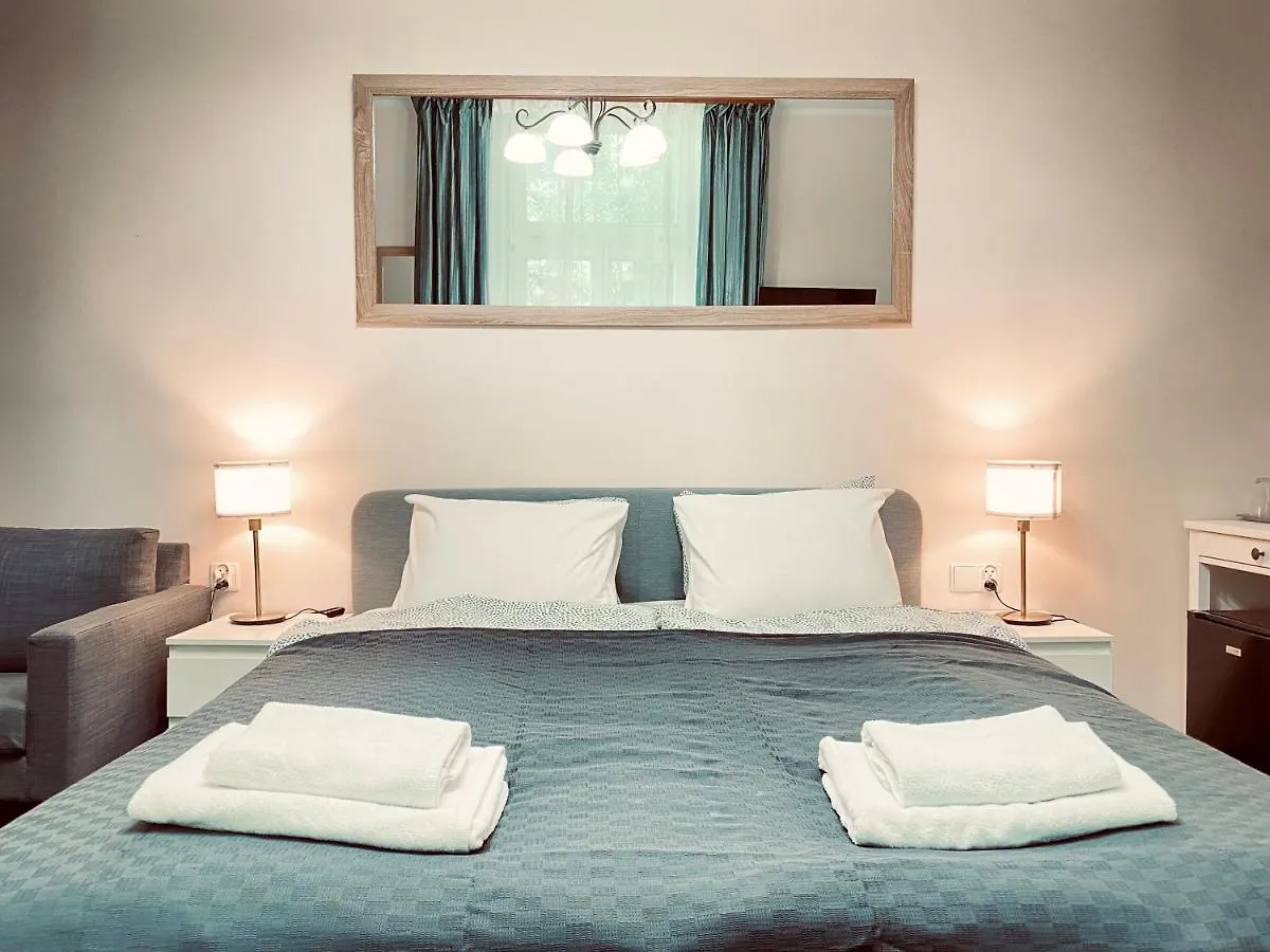 Charming Apartment, Wawel & Old Town Krakow II 0*,  Polonia